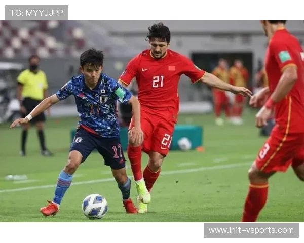 武居由树卫冕失利，墨西哥选手希门尼兹TKO夺冠